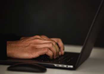 12 Helpful Tips For Doing Translation