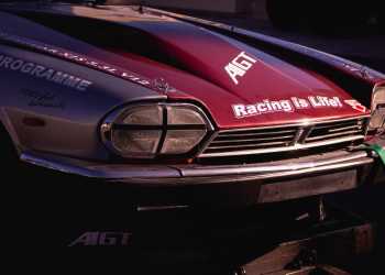 Apply Custom Car Stickers