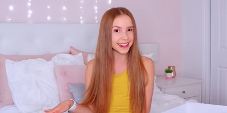 How Old Is Anna McNulty