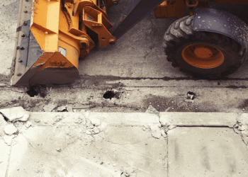 Most Important Equipment Every Construction Truck Should Use