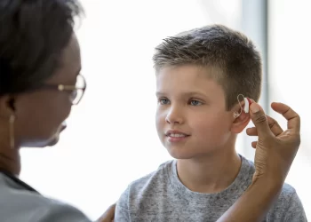 How do you recognize hearing problems in your child?