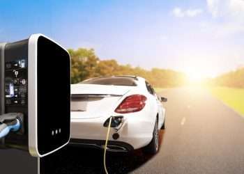 7 Ways Driving an Electric Car is Safer