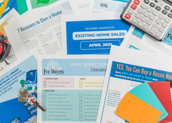 Why flyers are still a good way to promote a product or service