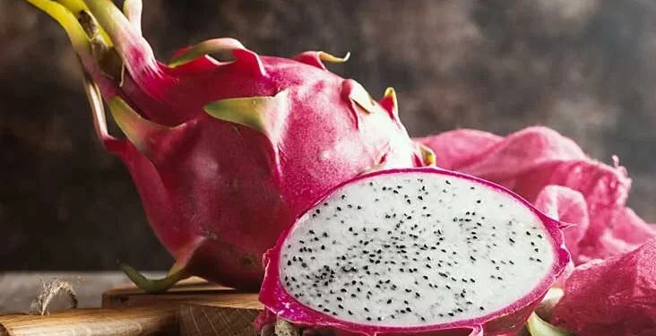 What Does Dragon Fruit Taste Like?