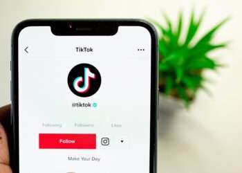 How to remove TikTok filter