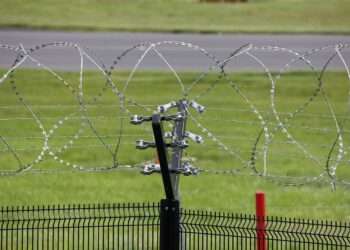 Setting A Perimeter Fence: Tips Like A Pro