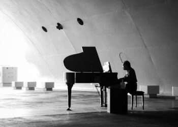 Protect Priceless Memories with VanceAI Photo Restorer