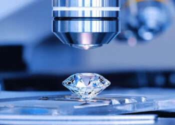 Lab-Grown Diamonds: A Sustainable Choice for Your Wedding Day Sparkle