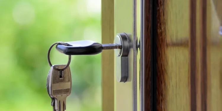 10 Signs Your Door Lock Needs Replacement