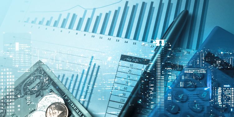 Job Market Jitters: Financial Moves to Make Before a Potential Layoff